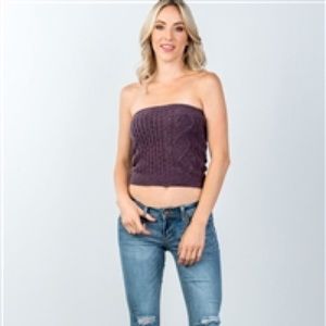✨🛍✨NWT Knit Crop Top